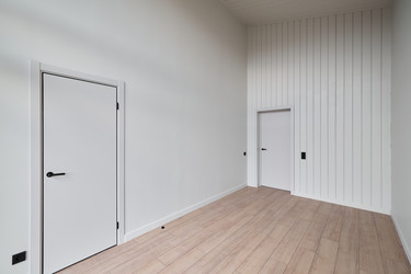 Similar image 22120479