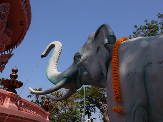 Similar image 22120487