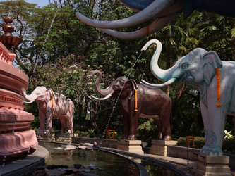 Similar image 22120510