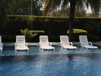 Similar image 22120528