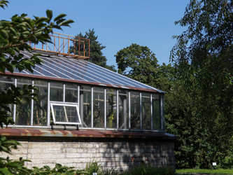 Similar image 22128370