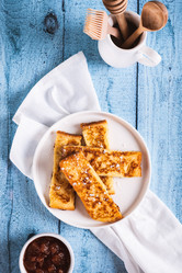 Similar image 22116740