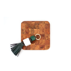 Similar image 22115024