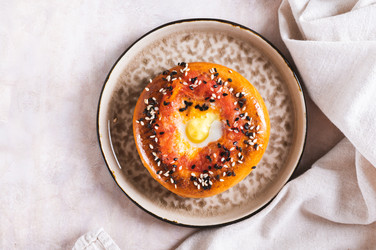 Similar image 22125940