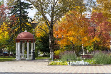 Similar image 22127344