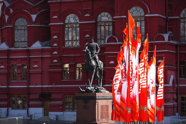 Similar image 22132136