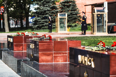 Similar image 22132140