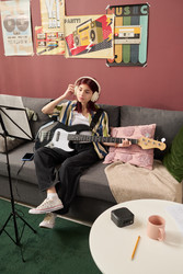 Similar image 22104355