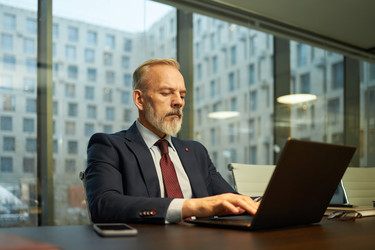 Similar image 22105076