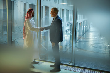 Similar image 22105170