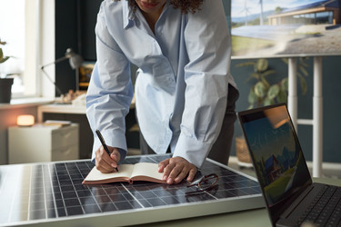 Similar image 22105430