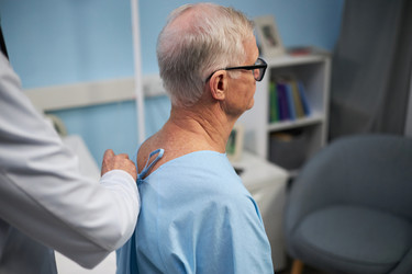 Similar image 22105012