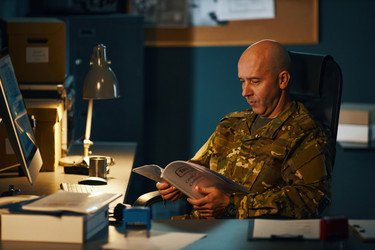 Similar image 22104918