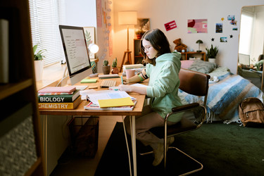 Similar image 22103911