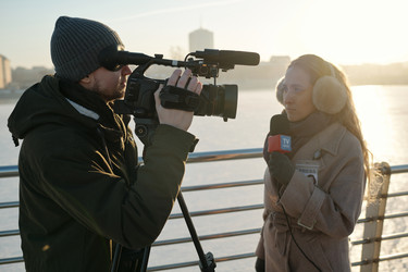 Similar image 22103129