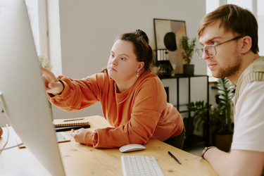 Similar image 22103680