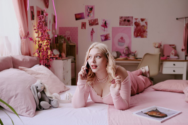 Similar image 22145487