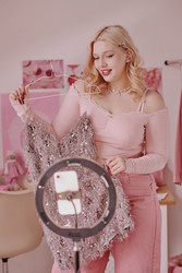 Similar image 22145387