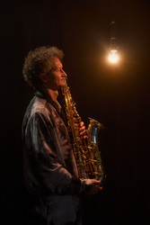 Similar image 22143179