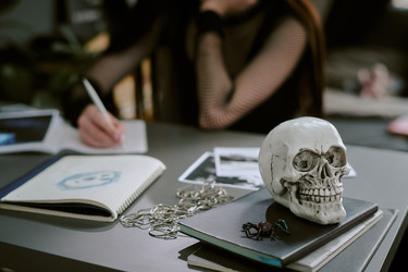 Similar image 22145477