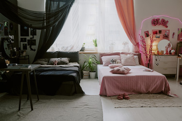 Similar image 22145395