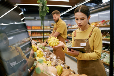 Similar image 22143500