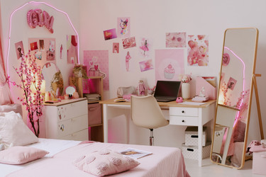 Similar image 22145383