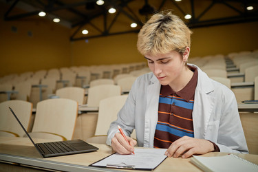 Similar image 22142999