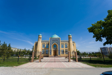 Similar image 22140591