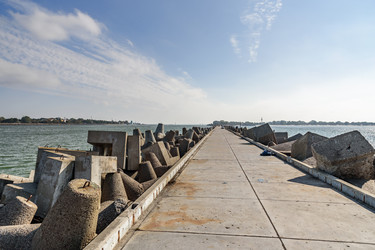 Similar image 22140218