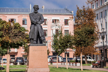 Similar image 22135424