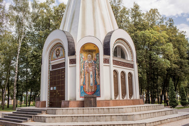 Similar image 22136040