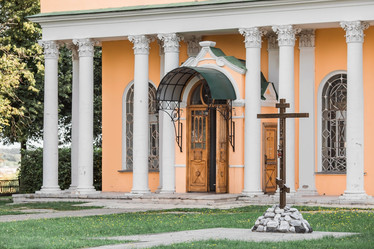 Similar image 22136043