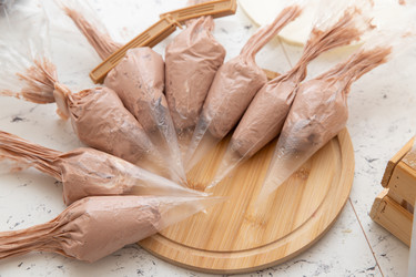 Similar image 22135499