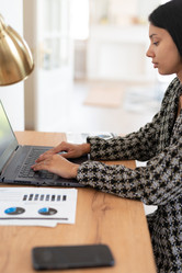 Similar image 22140352