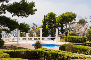 Similar image 22132605