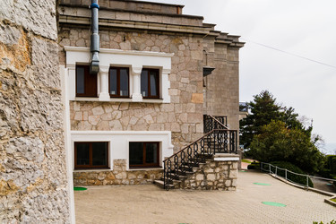 Similar image 22147846