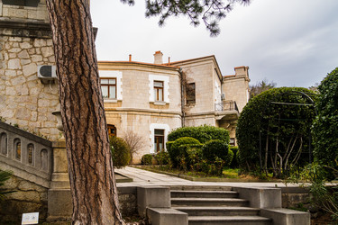 Similar image 22147848