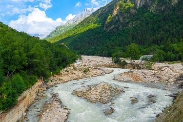 Similar image 22137921