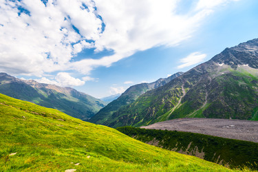 Similar image 22136749