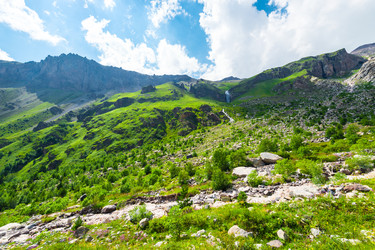 Similar image 22136750