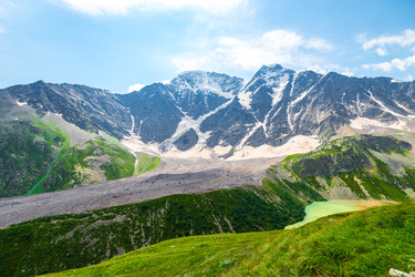 Similar image 22136751