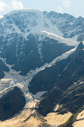 Similar image 22137940