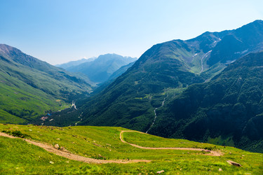 Similar image 22136776