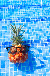 Similar image 22137387