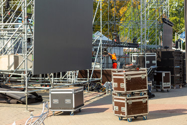 Similar image 22135020