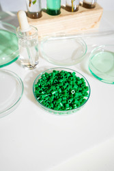 Similar image 22137440