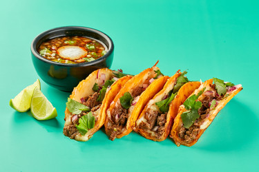 Similar image 22141098