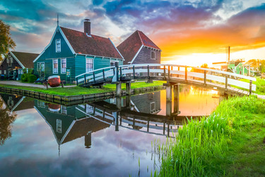 Similar image 22137215