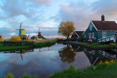 Similar image 22137219